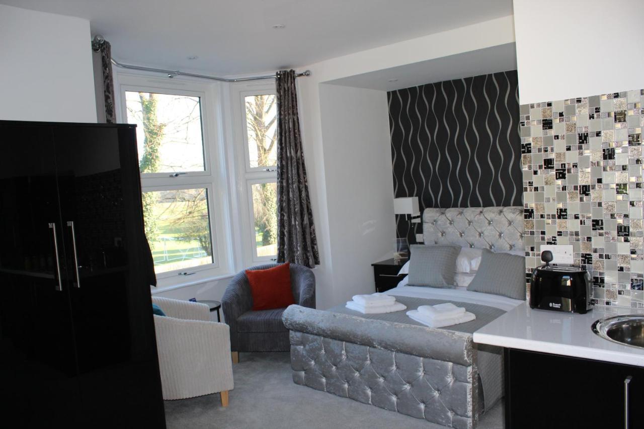 Your Bed & Breakfast 3*